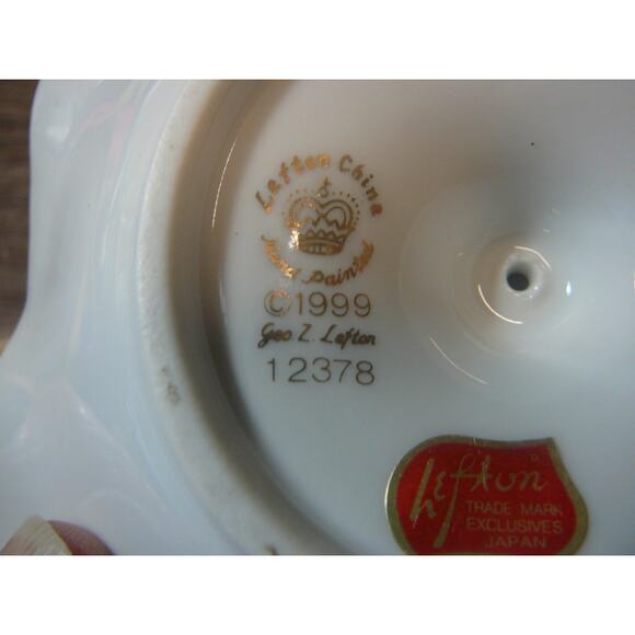 Vintage 1999 Lefton Bone China Handpainted Candle Holder #12378 - Picture 4 of 7